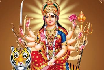 शत्रुओं पर विजय और करियर में कामयाबी दिलाने वाली मां दुर्गा की विशेष पूजा