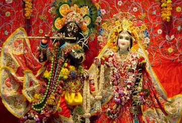 बिहारी जी के वृंदावन धाम में कराएं शैया सेवा और पाएं सुख - साधनों से परिपूर्ण होने का आशीर्वाद